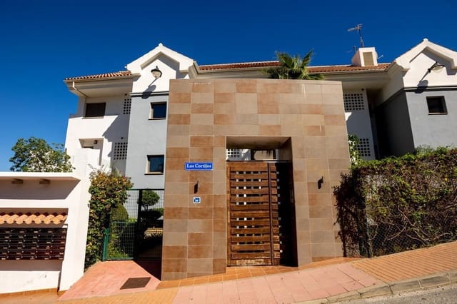 5 slaapkamer Appartement voor vakantieverhuur in La Cala de Mijas, Mijas met zwembad garage - € 1.500 (Ref: 10014689)