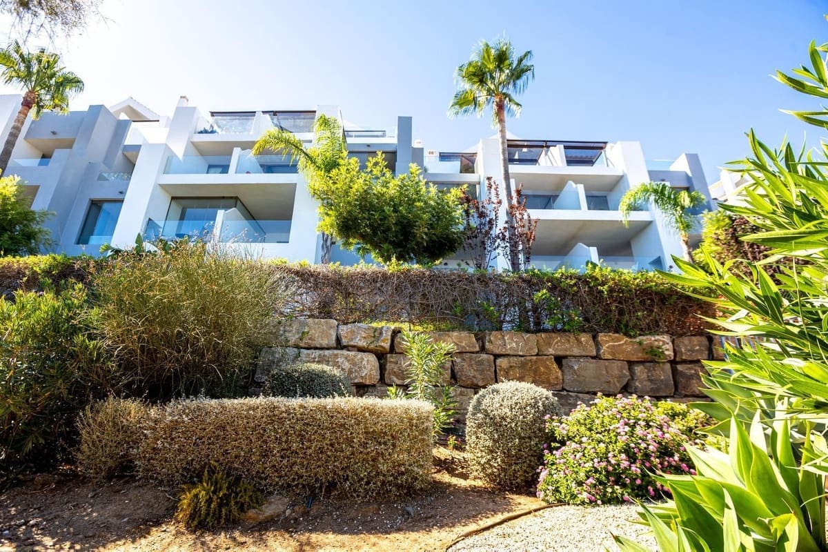 5 slaapkamer Appartement voor vakantieverhuur in La Cala de Mijas met zwembad garage - € 1.500 (Ref: 10014689)