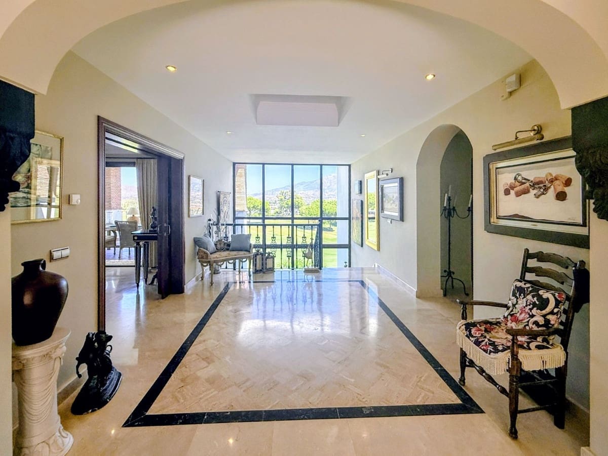 4 sypialnia Willa na sprzedaż w La Cala Golf z basenem - 1 850 000 € (Ref: 10034549)