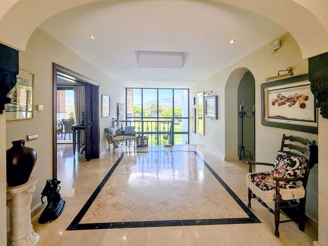 4 sypialnia Willa na sprzedaż w La Cala Golf, Mijas z basenem - 1 850 000 € (Ref: 10034549)