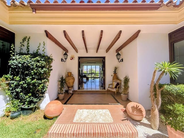 4 sypialnia Willa na sprzedaż w La Cala Golf, Mijas z basenem - 1 850 000 € (Ref: 10034549)