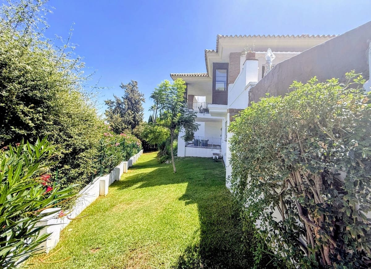 4 sypialnia Willa na sprzedaż w La Cala Golf z basenem - 1 850 000 € (Ref: 10034549)