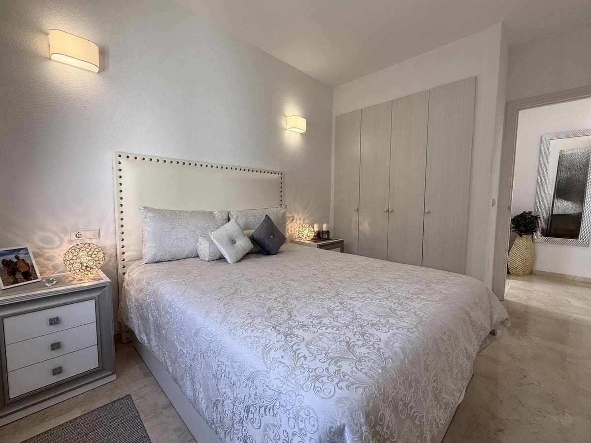 3 bedroom Townhouse for sale in Riviera del Sol with pool garage - € 549,995 (Ref: 10077515)