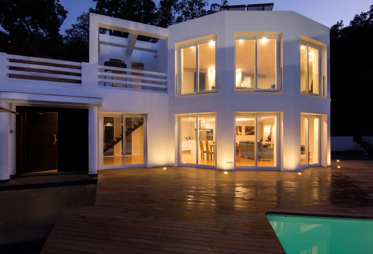 Chalet de 3 habitaciones en La Mairena en venta con piscina garaje - 1.290.000 € (Ref: 10130864)