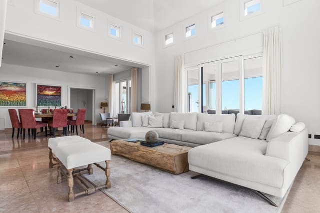 5 slaapkamer Villa te koop in Sotogrande, San Roque met zwembad garage - € 3.390.000 (Ref: 10134894)