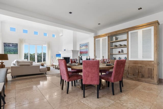 5 slaapkamer Villa te koop in Sotogrande, San Roque met zwembad garage - € 3.390.000 (Ref: 10134894)
