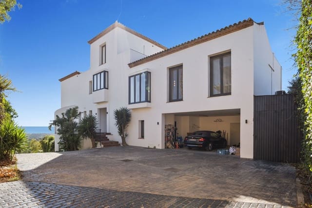 5 slaapkamer Villa te koop in Sotogrande, San Roque met zwembad garage - € 3.390.000 (Ref: 10134894)