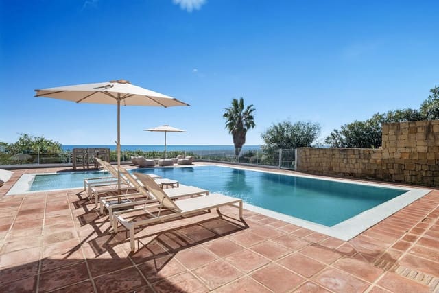 5 slaapkamer Villa te koop in Sotogrande, San Roque met zwembad garage - € 3.390.000 (Ref: 10134894)