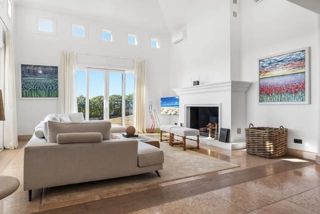 5 slaapkamer Villa te koop in Sotogrande, San Roque met zwembad garage - € 3.390.000 (Ref: 10134894)