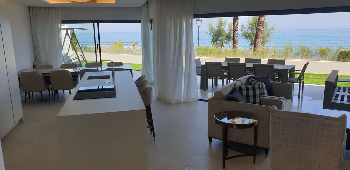 3 chambre Appartement à vendre à Estepona avec piscine garage - 3 450 000 € (Ref: 10144946)