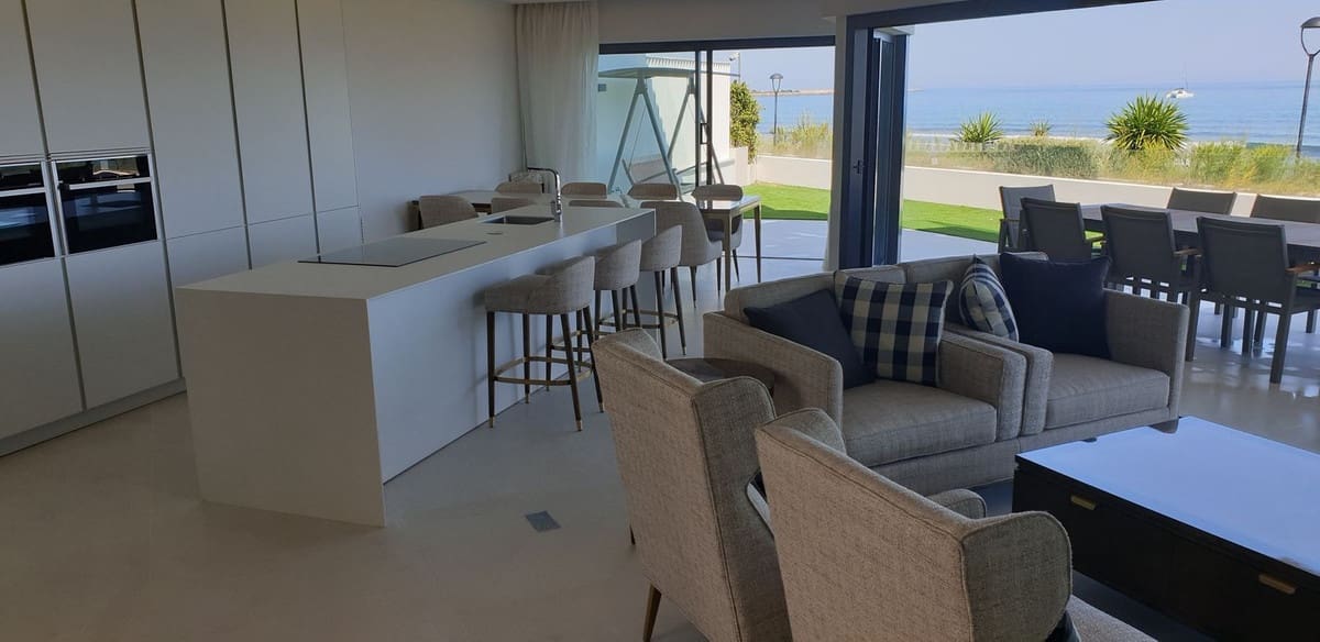 3 chambre Appartement à vendre à Estepona avec piscine garage - 3 450 000 € (Ref: 10144946)