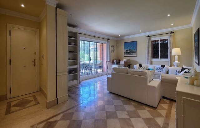 5 slaapkamer Villa te koop in Golden Mile, Marbella met zwembad garage - € 2.849.999 (Ref: 7026371)