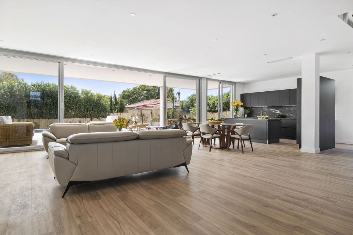 5 sypialnia Willa na sprzedaż w San Pedro de Alcantara z basenem garażem - 2 950 000 € (Ref: 8408821)