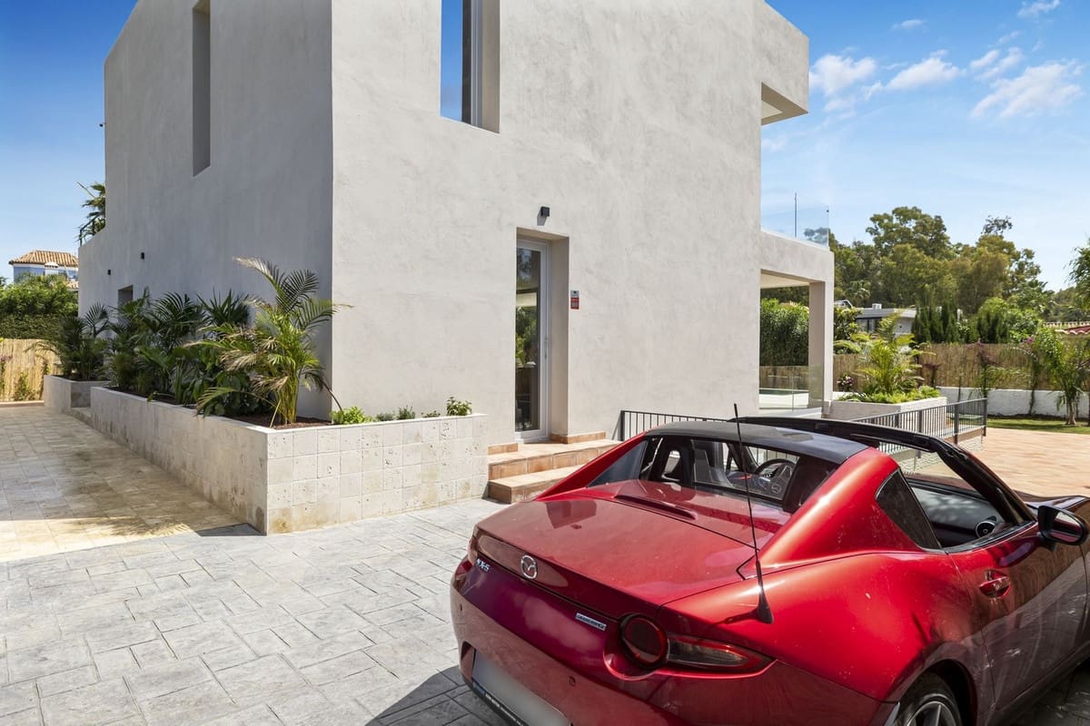 5 chambre Villa/Maison à vendre à San Pedro de Alcantara avec piscine garage - 2 950 000 € (Ref: 8408821)