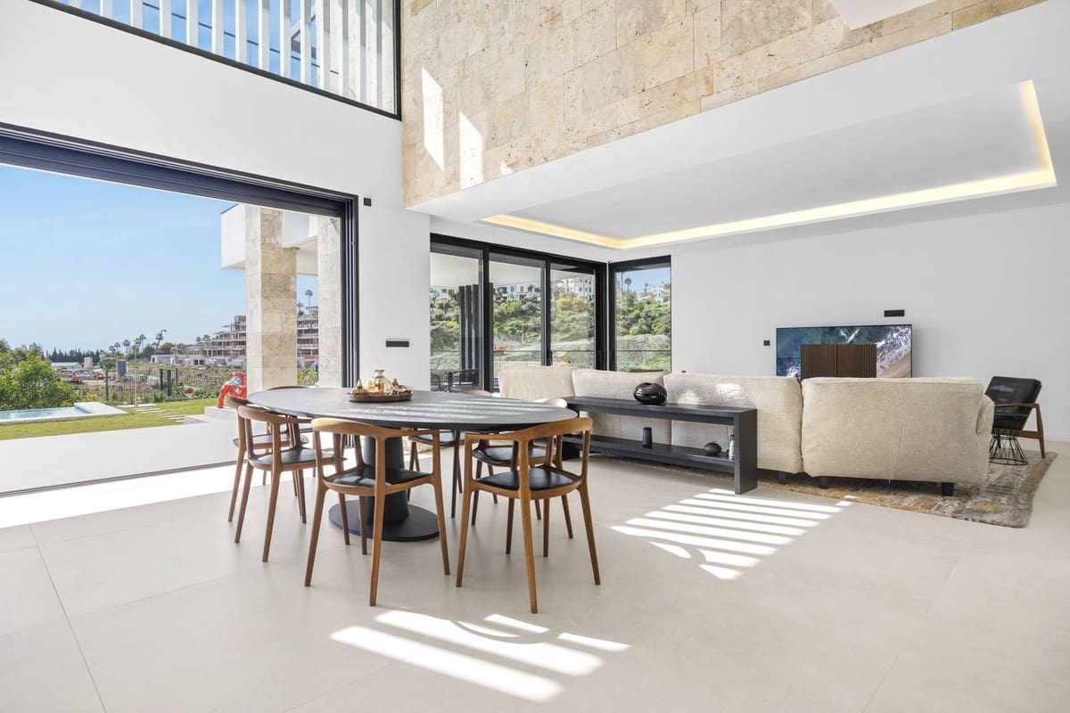 4 quarto Moradia para venda em Benahavis com piscina garagem - 3 485 000 € (Ref: 8852232)