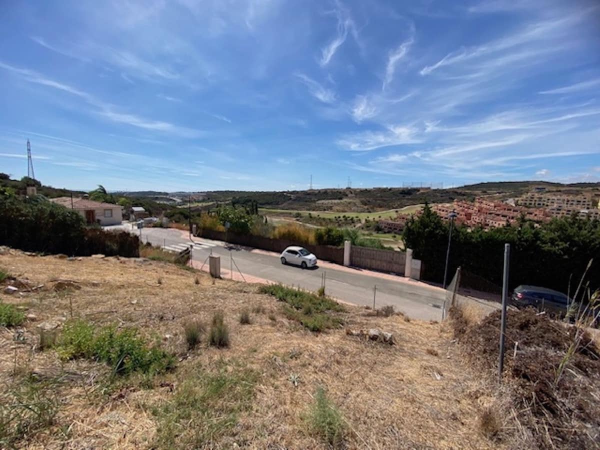Chalet de 4 habitaciones en Estepona en venta con piscina garaje - 1.100.000 € (Ref: 8891418)