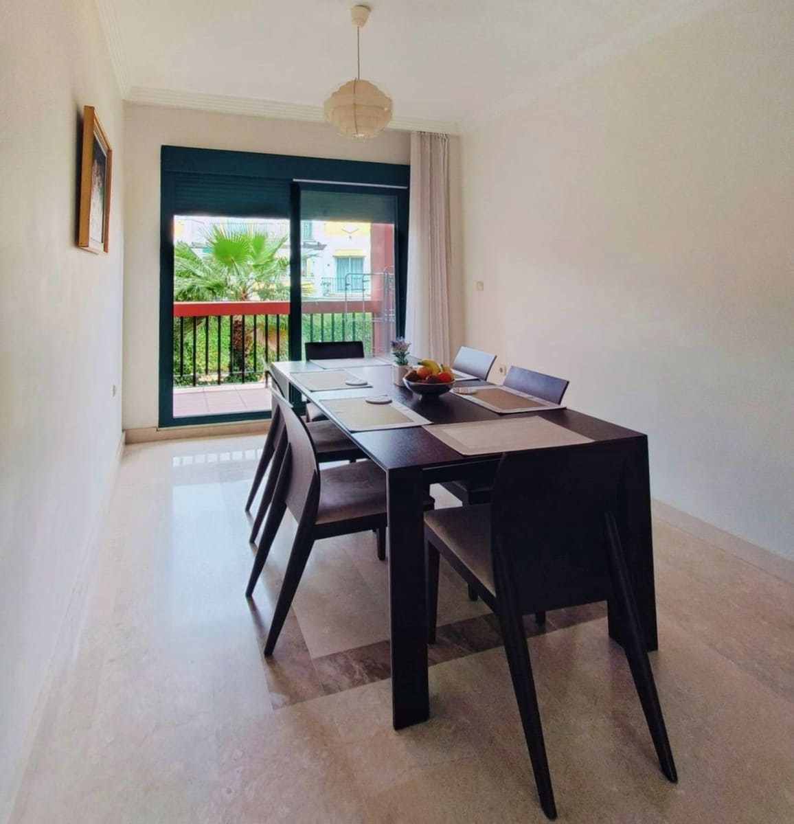 2 soverom Leilighet til salgs i Marbesa med svømmebasseng garasje - € 389 000 (Ref: 8958208)