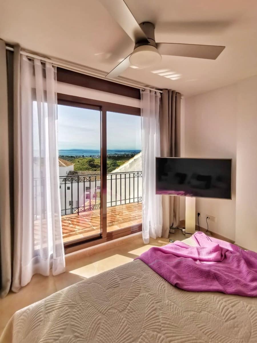 4 Zimmer Apartment zu verkaufen in Los Monteros mit Pool Garage - 795.000 € (Ref: 8958328)