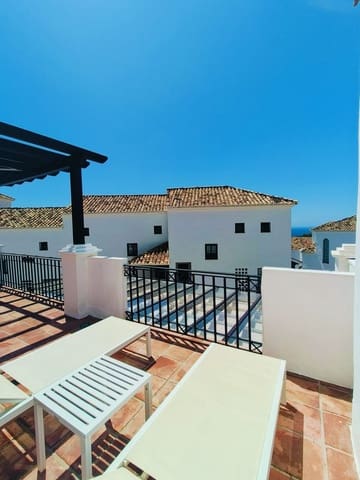 4 bedroom Apartment for sale in Los Monteros, Marbella with pool garage - € 795,000 (Ref: 8958328)