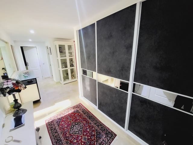 2 chambre Appartement à vendre à Riviera del Sol, Mijas avec piscine garage - 374 950 € (Ref: 9064714)