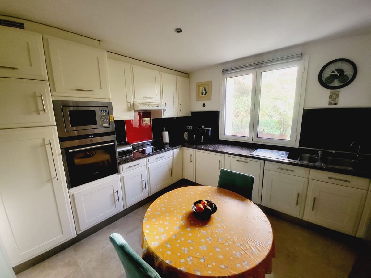 2 chambre Appartement à vendre à Riviera del Sol avec piscine garage - 374 950 € (Ref: 9064714)