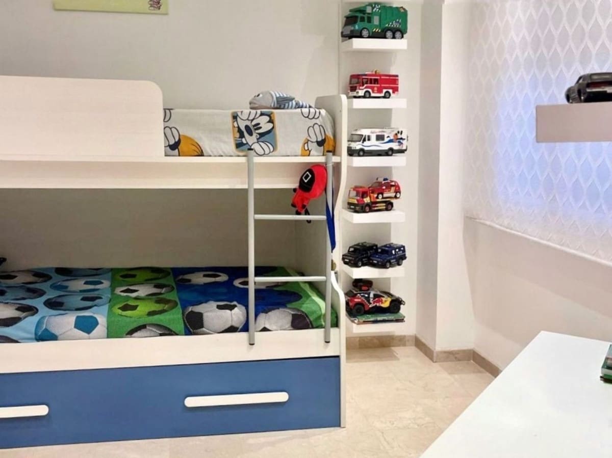 Apartamento de 2 habitaciones en Cerro del Aguila en venta con piscina garaje - 269.000 € (Ref: 9066923)