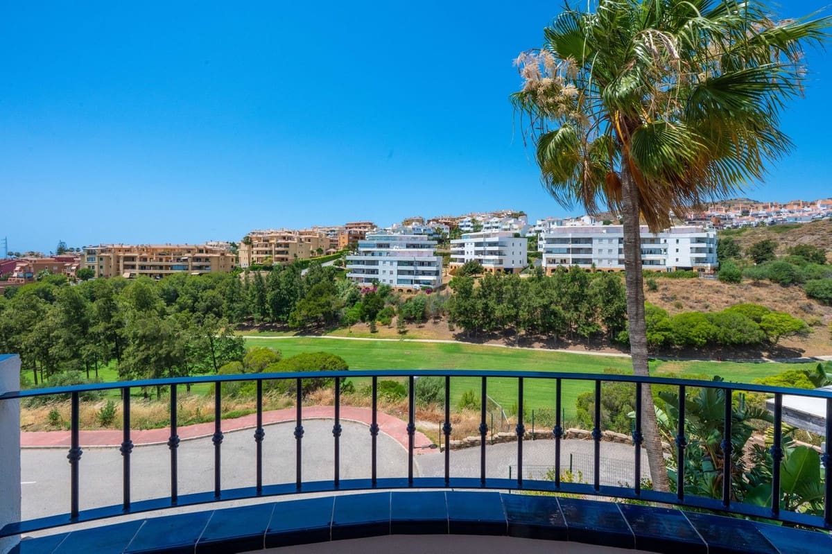 2 bedroom Apartment for sale in Riviera del Sol with pool garage - € 319,000 (Ref: 9072369)