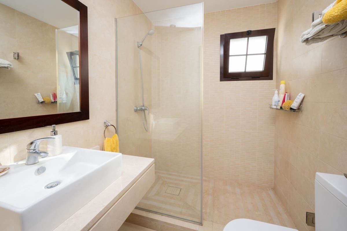 2 Zimmer Apartment zu verkaufen in Los Monteros mit Pool Garage - 525.000 € (Ref: 9106298)