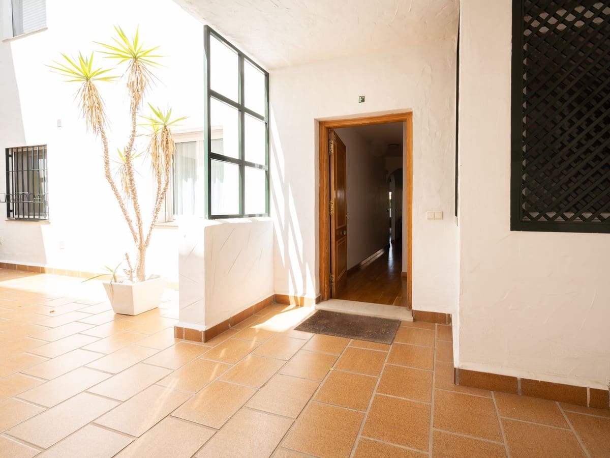 2 quarto Apartamento para venda em Marbella com piscina - 385 000 € (Ref: 9144283)