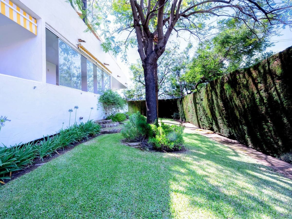 2 soveværelse Lejlighed til salg i Marbella med swimmingpool - € 385.000 (Ref: 9144283)