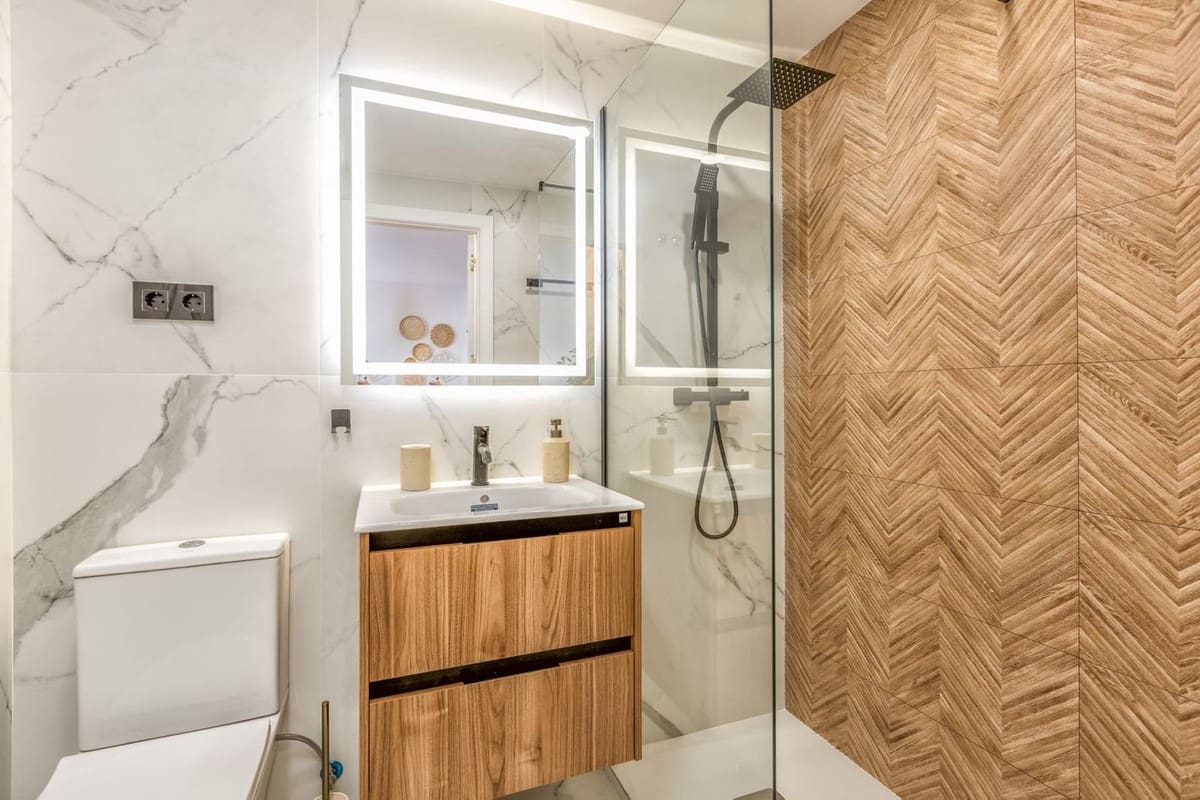 2 slaapkamer Appartement te koop in Riviera del Sol met zwembad garage - € 285.000 (Ref: 9237923)