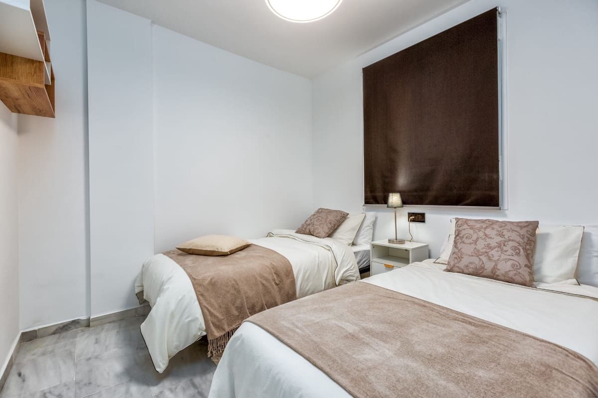 2 sypialnia Apartament na sprzedaż w Riviera del Sol z basenem garażem - 280 000 € (Ref: 9237923)