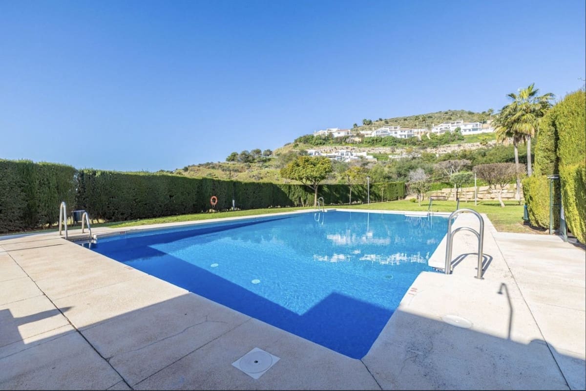2 bedroom Apartment for sale in Mijas with pool - € 454,000 (Ref: 9306446)