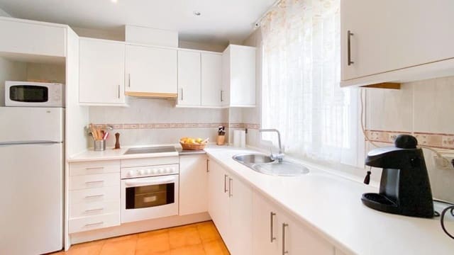 2 sypialnia Apartament na sprzedaż w Calahonda, Mijas z basenem garażem - 245 000 € (Ref: 9322352)