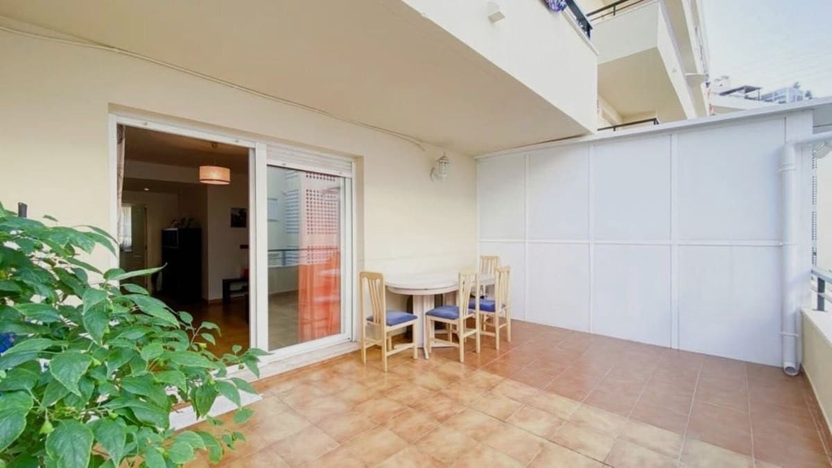 2 Zimmer Apartment zu verkaufen in Calahonda mit Pool Garage - 245.000 € (Ref: 9322352)