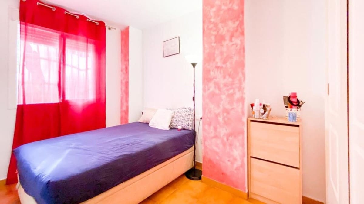 2 Zimmer Apartment zu verkaufen in Calahonda mit Pool Garage - 245.000 € (Ref: 9322352)