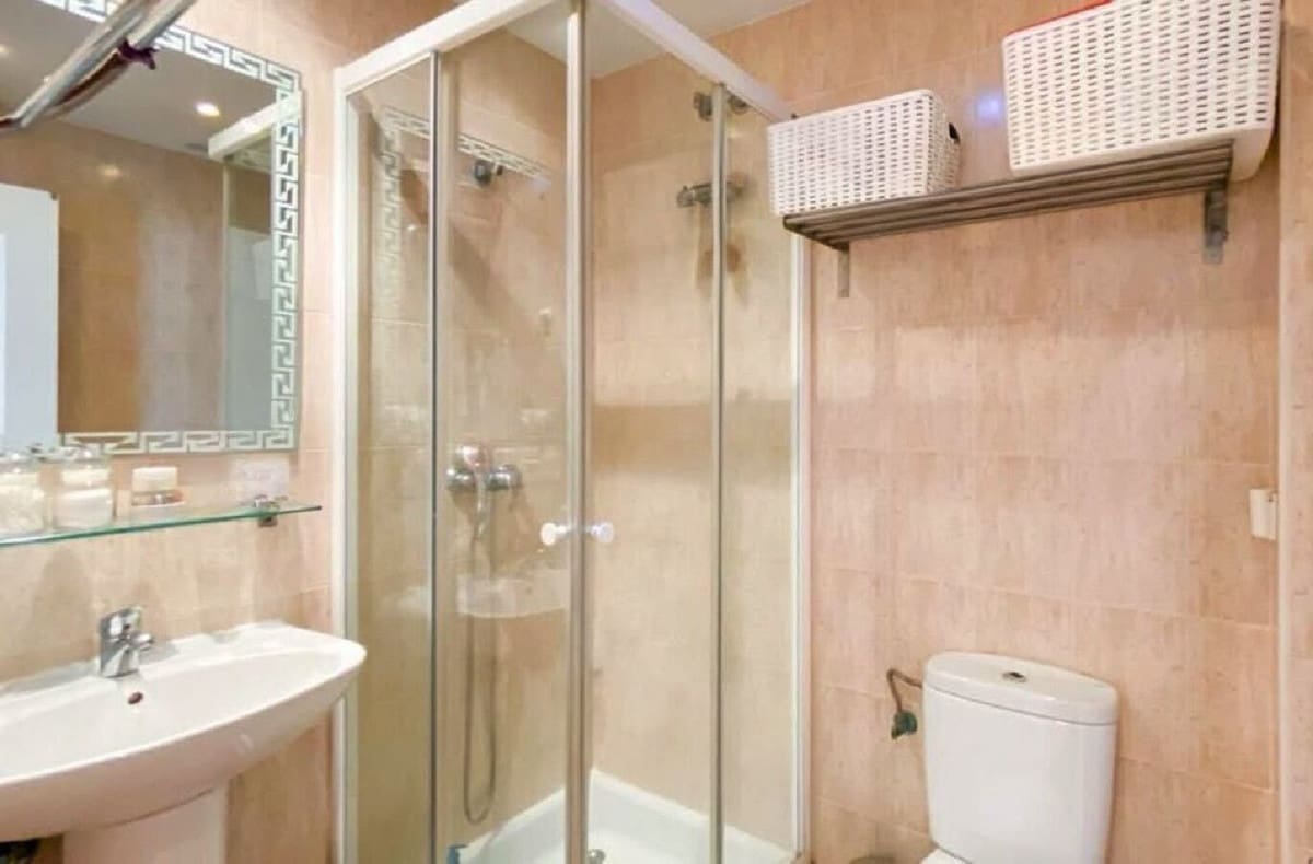 2 Zimmer Apartment zu verkaufen in Calahonda mit Pool Garage - 245.000 € (Ref: 9322352)