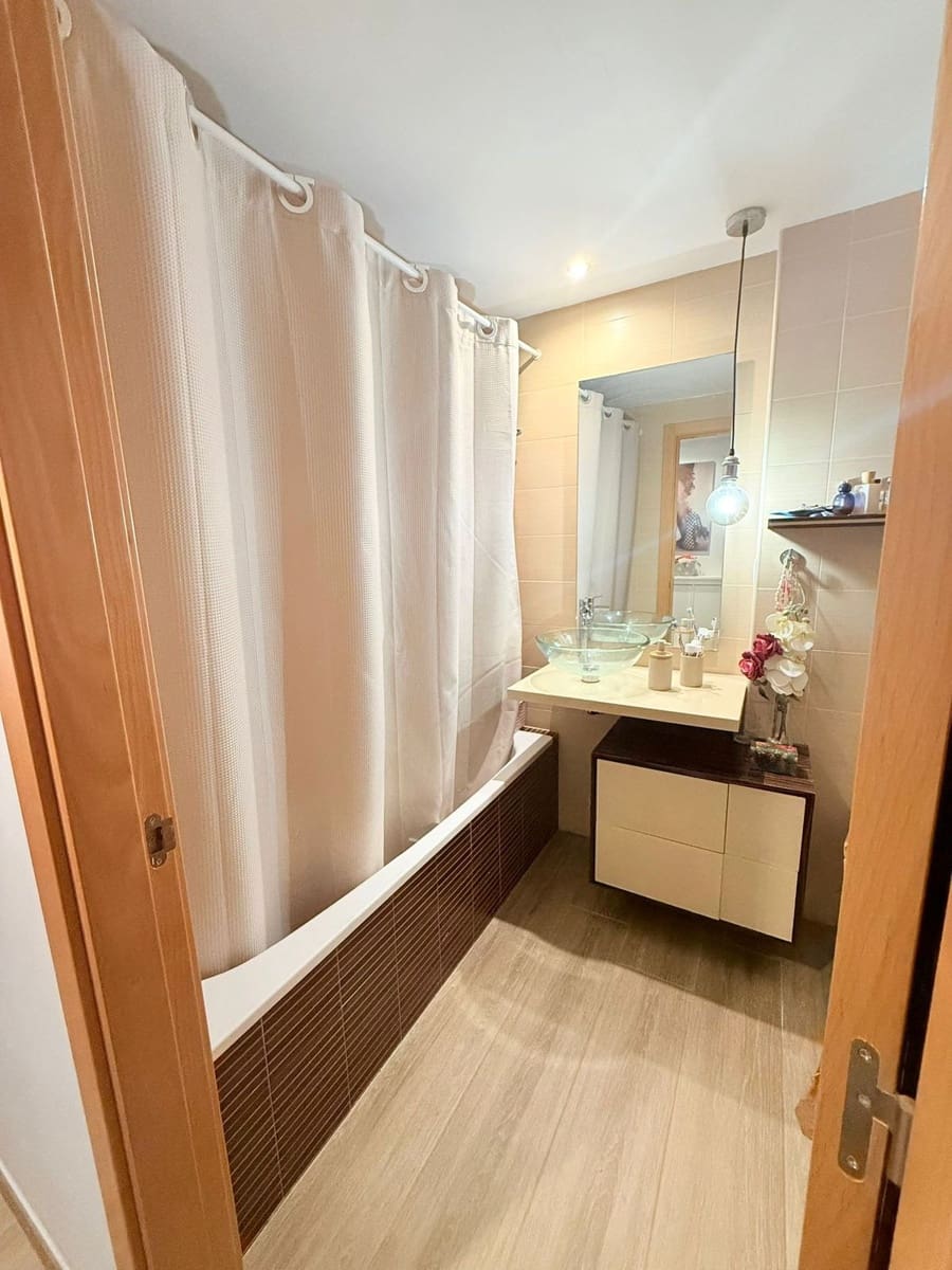 Apartamento de 2 habitaciones en La Cala de Mijas en venta con piscina garaje - 360.000 € (Ref: 9324467)