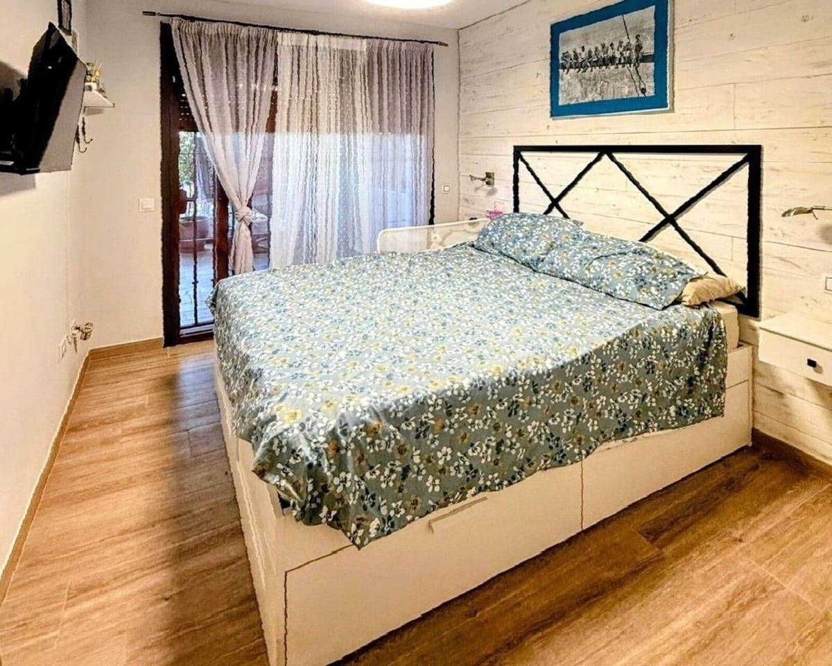 2 slaapkamer Appartement te koop in La Cala de Mijas met zwembad garage - € 325.000 (Ref: 9324467)