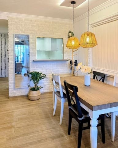 Apartamento de 2 habitaciones en La Cala de Mijas, Mijas en venta con piscina garaje - 325.000 € (Ref: 9324467)