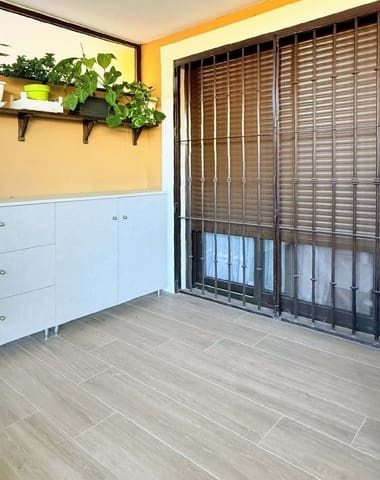 Apartamento de 2 habitaciones en La Cala de Mijas, Mijas en venta con piscina garaje - 325.000 € (Ref: 9324467)