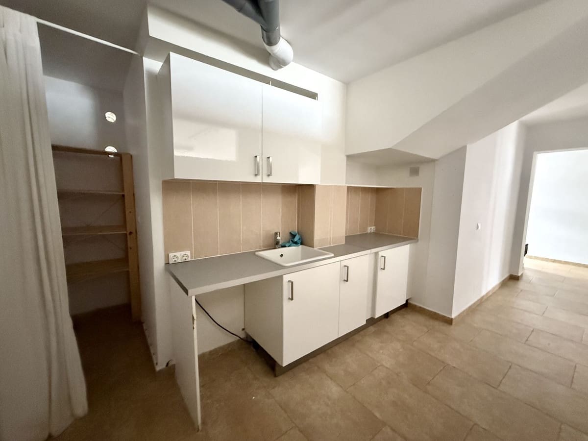 6 soverom Villa til salgs i Fuengirola med svømmebasseng garasje - € 985 000 (Ref: 9325178)