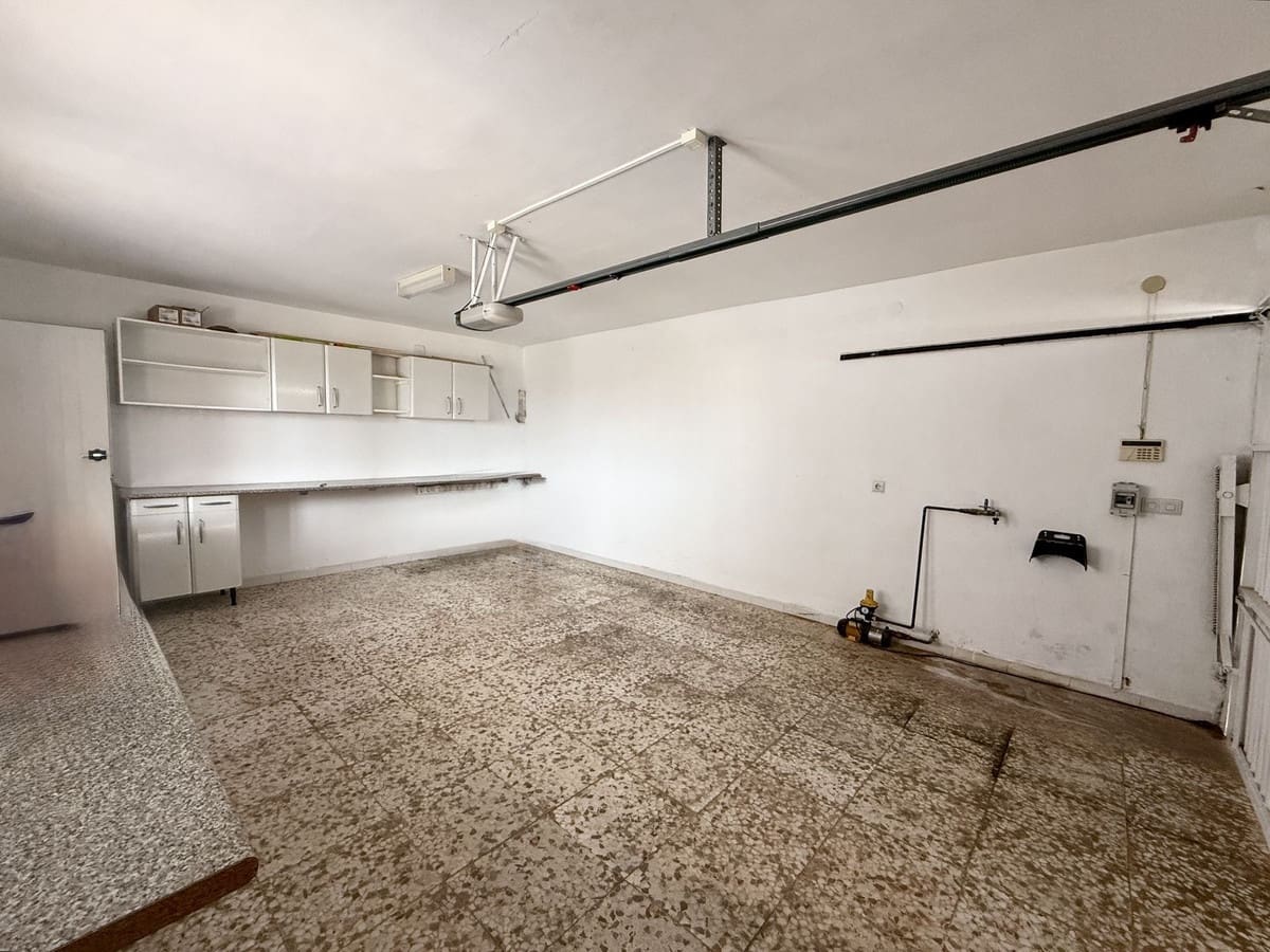 6 soveværelse Villa til salg i Fuengirola med swimmingpool garage - € 985.000 (Ref: 9325178)