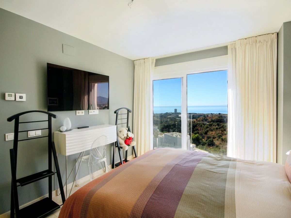 2 chambre Appartement à vendre à Los Monteros avec piscine garage - 980 000 € (Ref: 9326110)