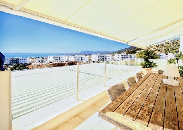 2 chambre Appartement à vendre à Los Monteros, Marbella avec piscine garage - 980 000 € (Ref: 9326110)