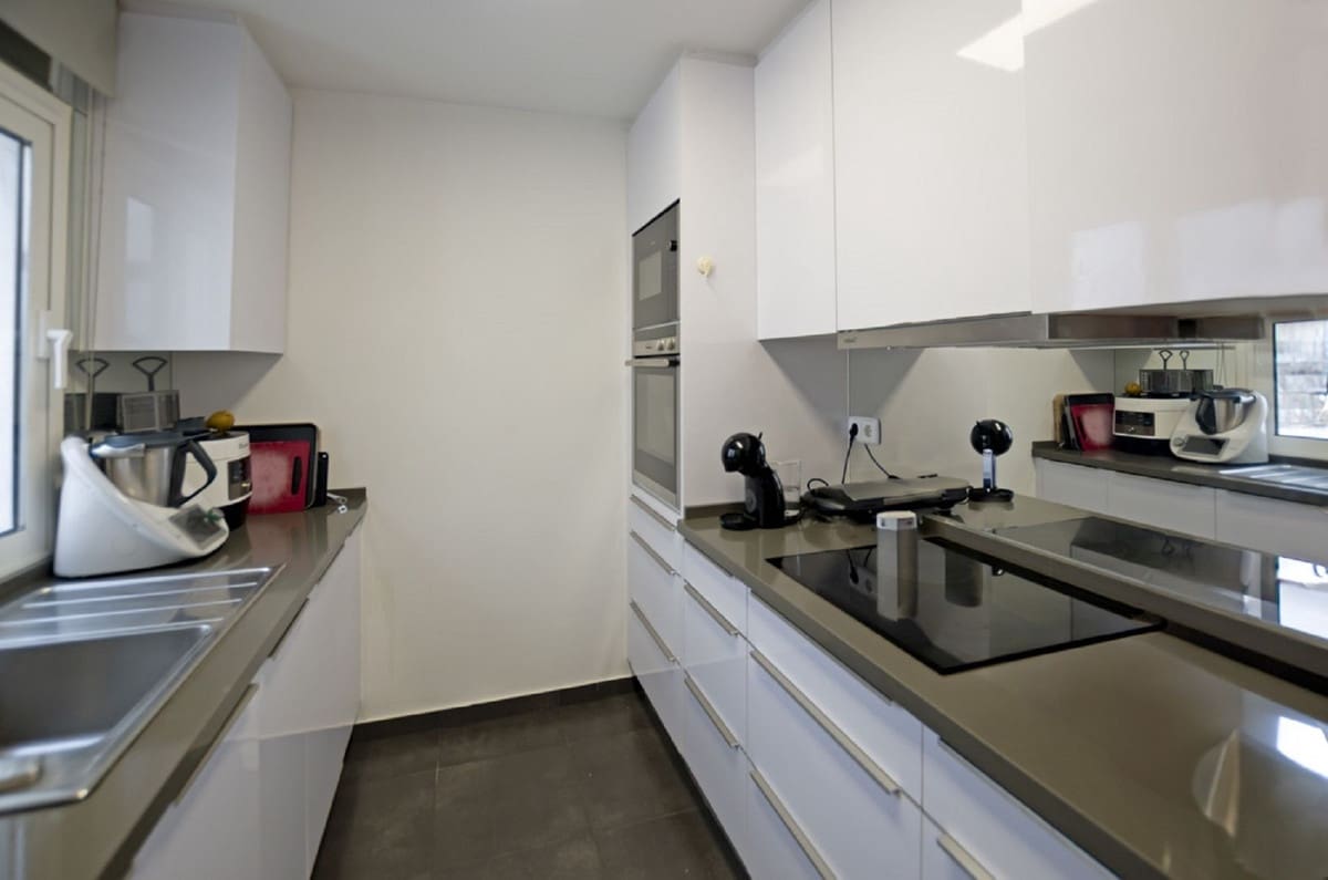 3 Zimmer Penthouse zu verkaufen in Puerto Banus mit Pool Garage - 1.197.000 € (Ref: 9340214)