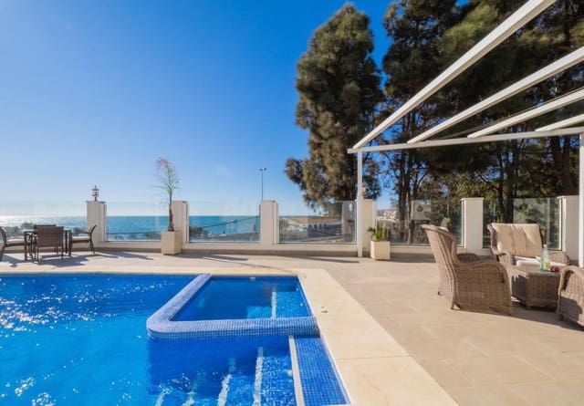6 soverom Villa til salgs i El Chaparral, Mijas med svømmebasseng garasje - € 1 349 000 (Ref: 9348026)