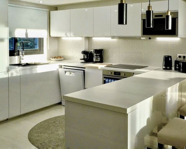 2 bedroom Apartment for sale in Riviera del Sol, Mijas with pool garage - € 328,000 (Ref: 9353980)