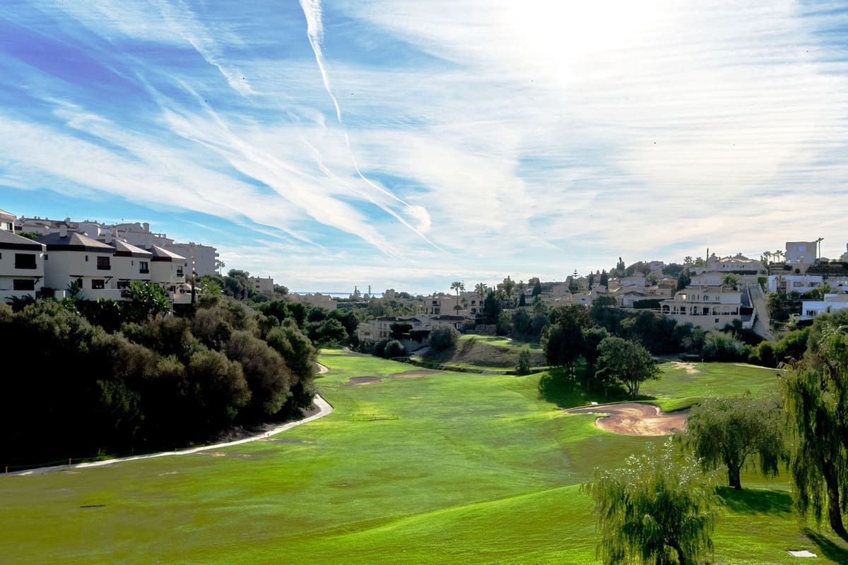 5 Zimmer Villa zu verkaufen in Riviera del Sol mit Pool Garage - 1.700.000 € (Ref: 9386929)