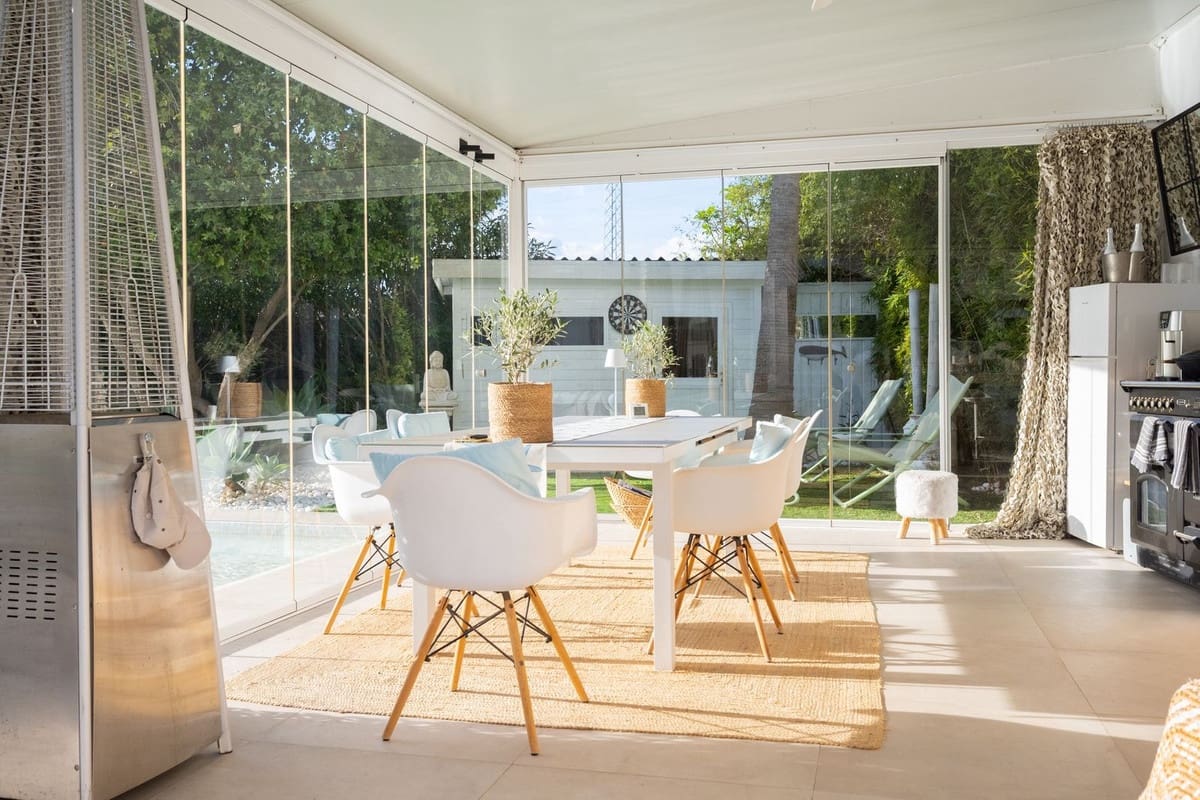 5 Zimmer Villa zu verkaufen in Riviera del Sol mit Pool Garage - 1.700.000 € (Ref: 9386929)